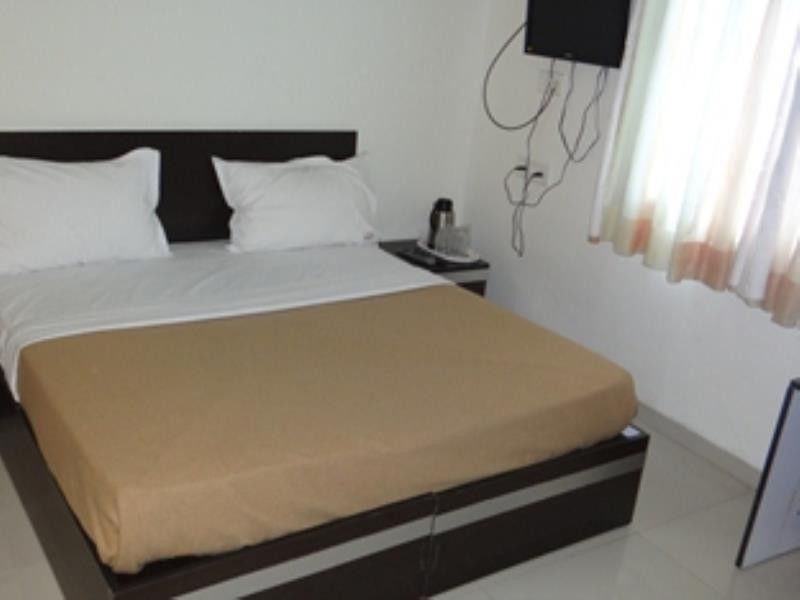 Linear Inn Indore Ngoại thất bức ảnh