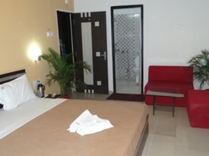 Linear Inn Indore Ngoại thất bức ảnh